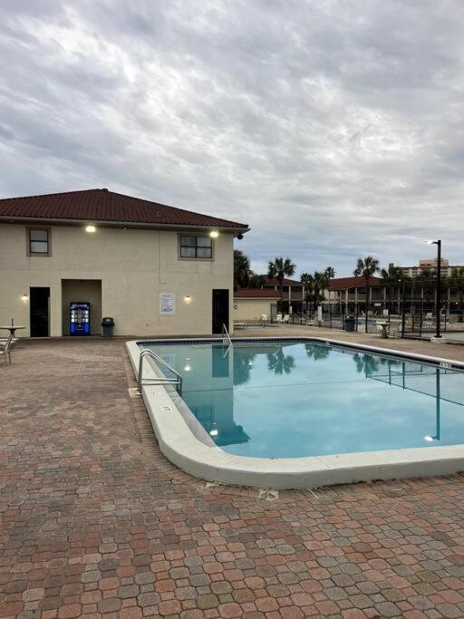 Lazy Palm 4 Pools Short Walk To Beach! Sleeps 5! Panama City Beach Extérieur photo